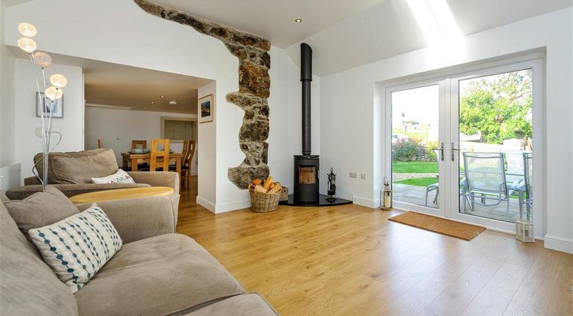 Photo of 3 Bed in Pwllheli