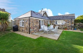 3 Bed in Pwllheli Holiday Home
