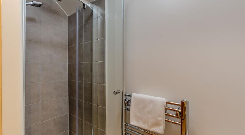 Photo of 3 Bed in Whitby