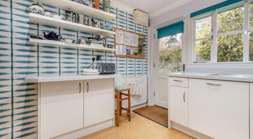 Photo of 3 Bed in Worth Matravers