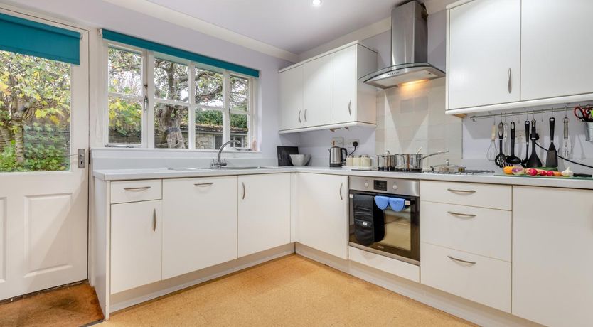 Photo of 3 Bed in Worth Matravers