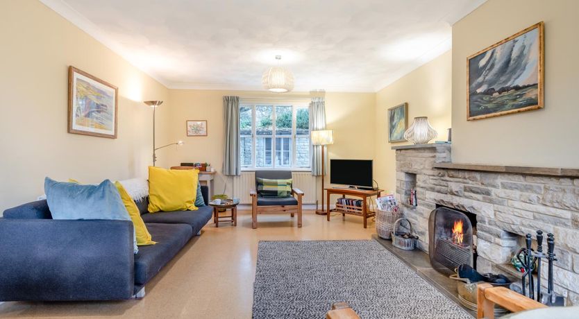 Photo of 3 Bed in Worth Matravers