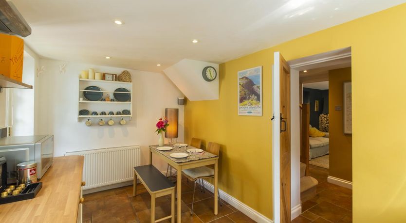 Photo of 2 Bed in Lynton