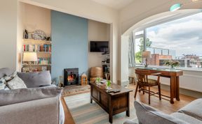 Photo of 5 Bed in Studland