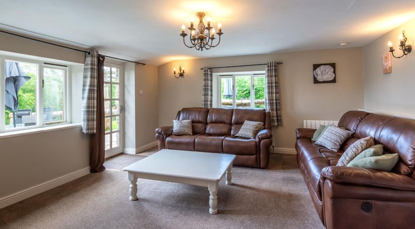 Photo of 3 Bed in Tosside Near Settle