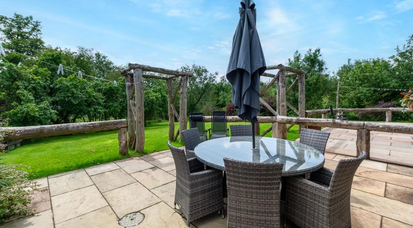 Photo of 3 Bed in Tosside Near Settle