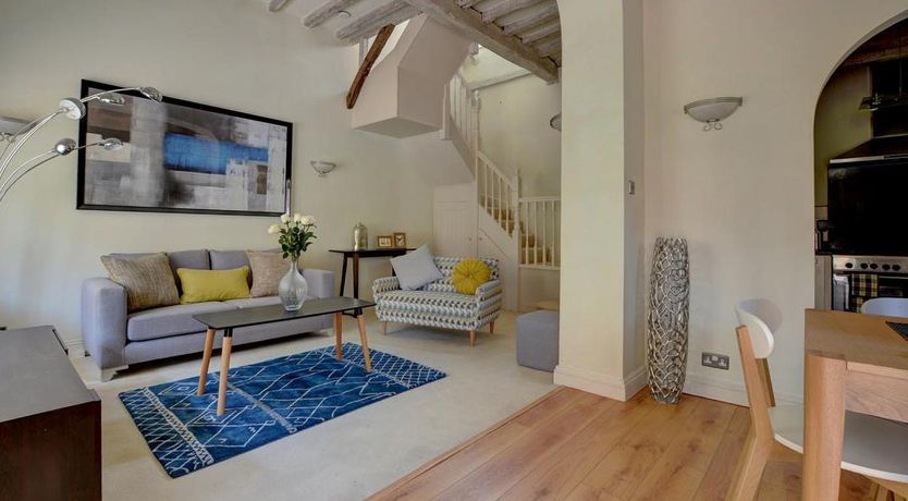 Photo of 2 Bed in Tunbridge Wells