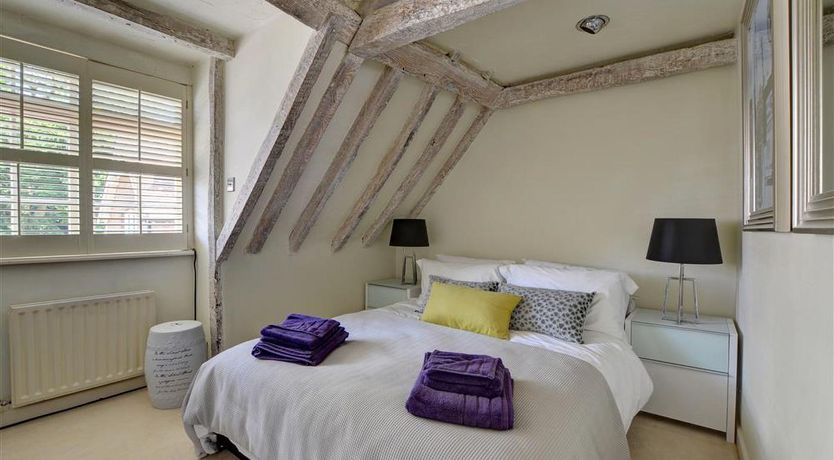 Photo of 2 Bed in Tunbridge Wells