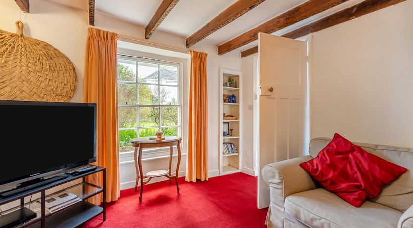 Photo of 4 Bed in Tenby