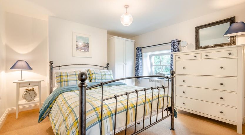 Photo of 3 Bed in Padstow