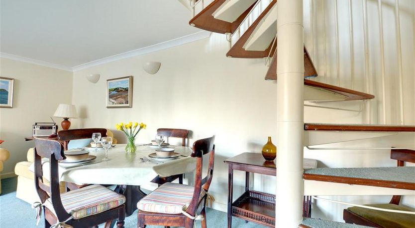 Photo of 2 Bed in Tunbridge Wells