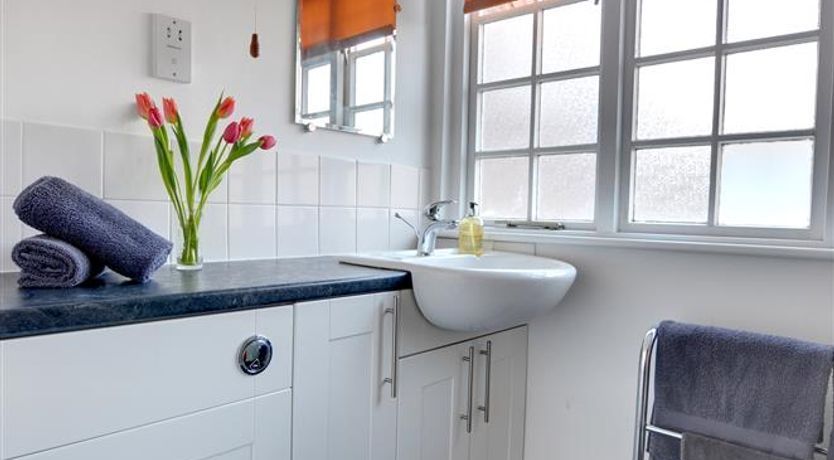 Photo of 2 Bed in Tunbridge Wells