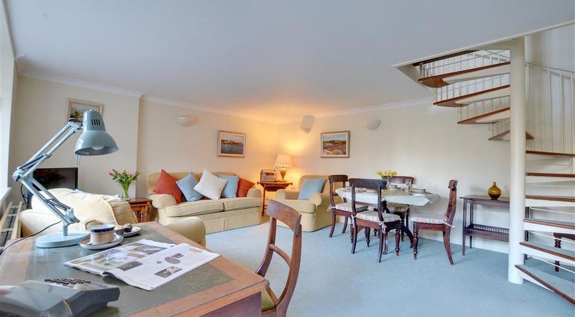 Photo of 2 Bed in Tunbridge Wells
