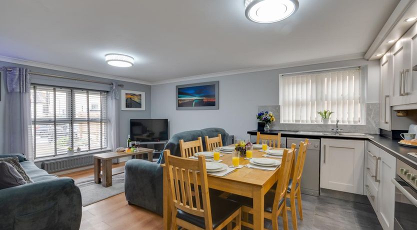 Photo of 3 Bed in Whitby