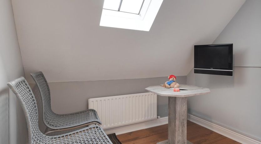 Photo of 3 Bed in Whitby