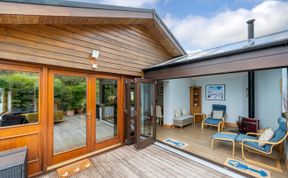 Photo of 5 Bed in Saundersfoot