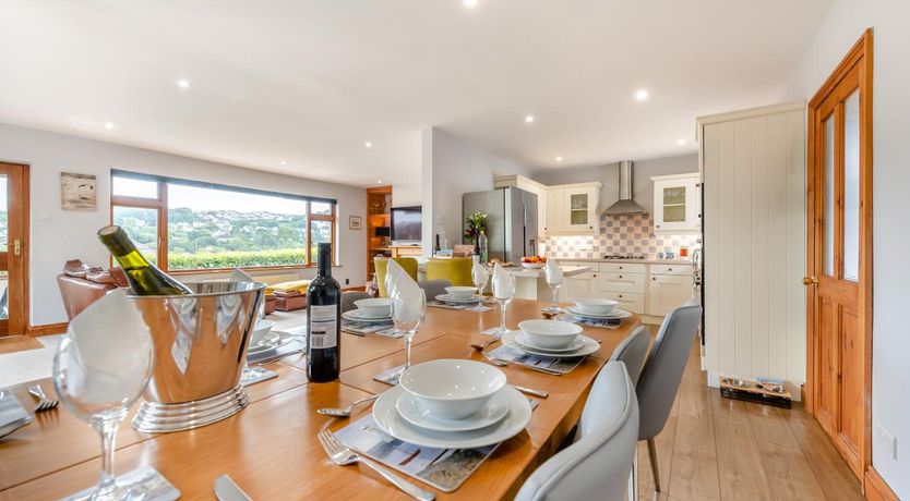 Photo of 5 Bed in Saundersfoot