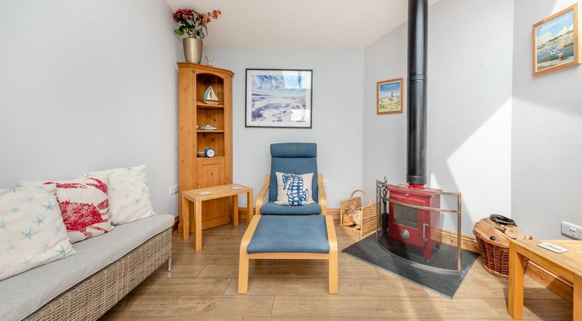 Photo of 5 Bed in Saundersfoot