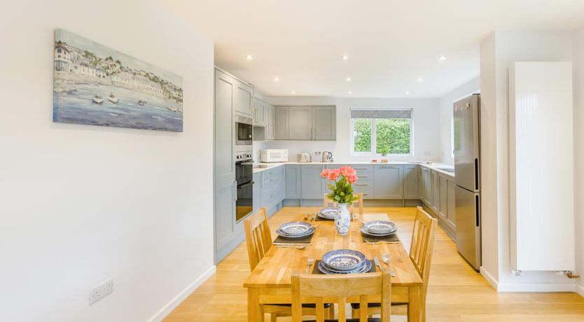 Photo of 2 Bed in South Molton