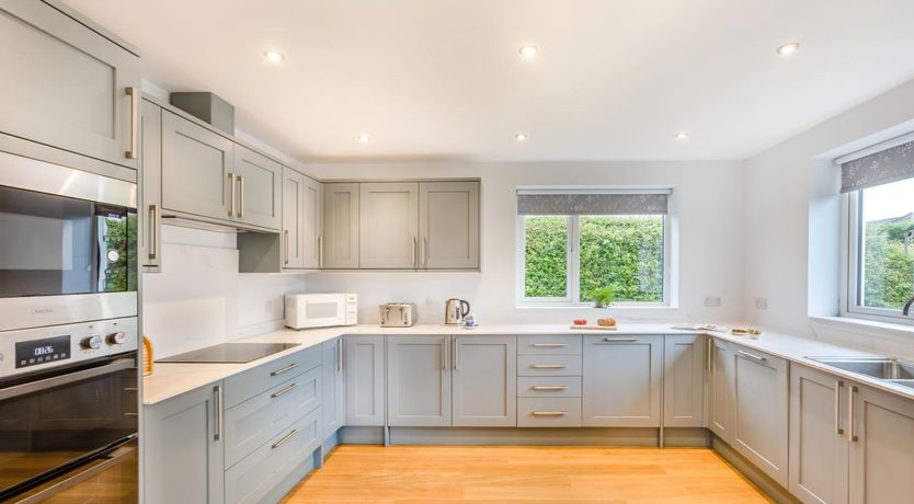 Photo of 2 Bed in South Molton