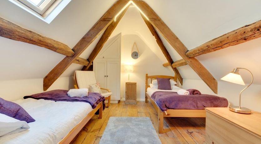 Photo of 2 Bed in Whitby