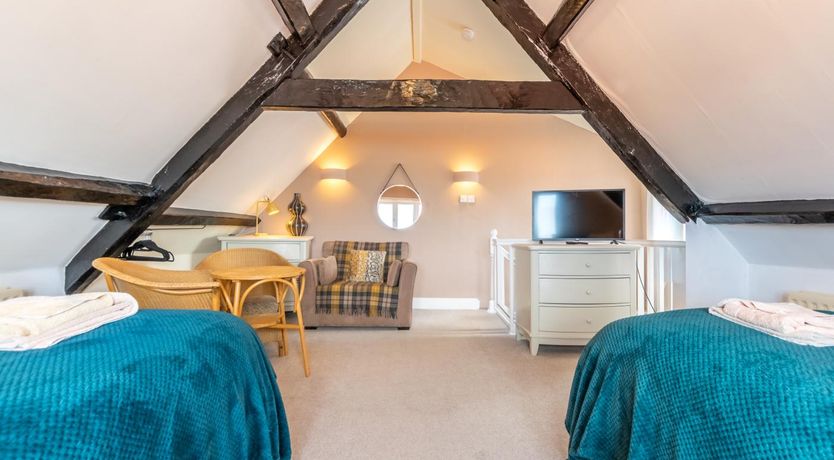 Photo of 2 Bed in Whitby