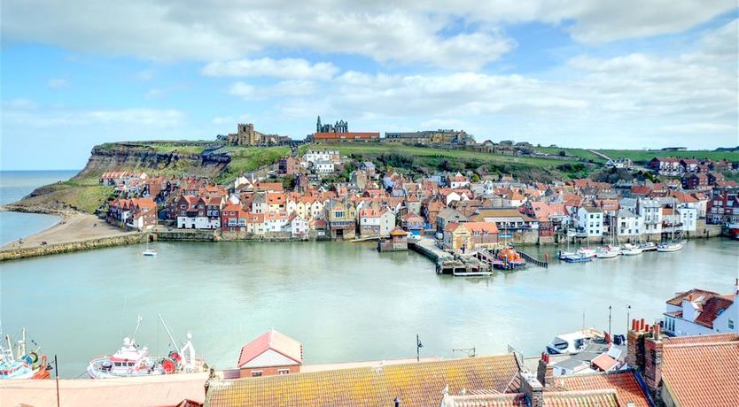 Photo of 3 Bed in Whitby