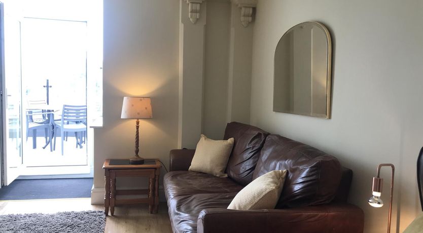 Photo of 3 Bed in Whitby