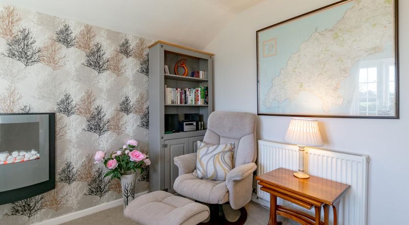 Photo of 2 Bed in Pwllheli