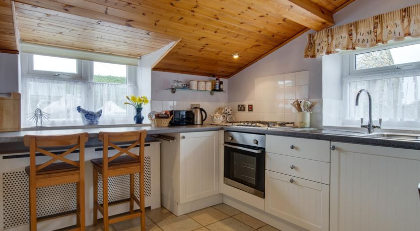 Photo of 2 Bed in Pwllheli