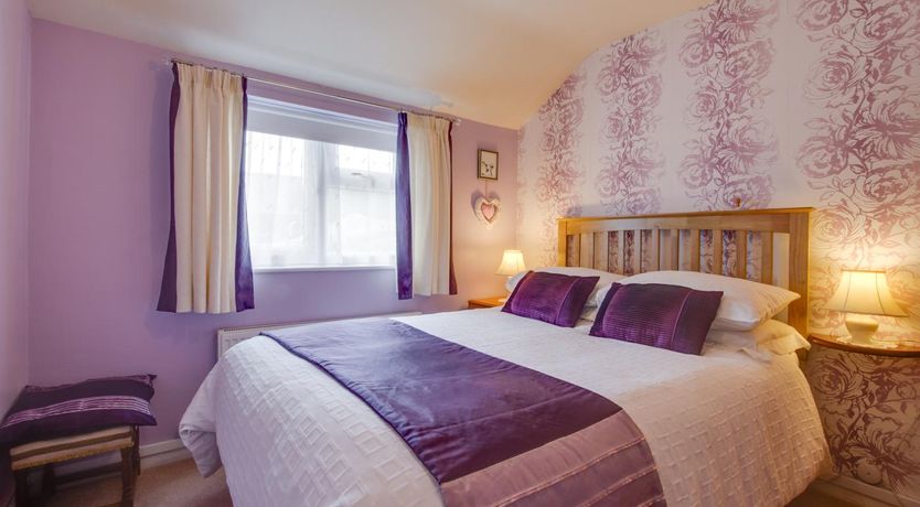 Photo of 2 Bed in Pwllheli