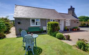 Photo of 2 Bed in Pwllheli