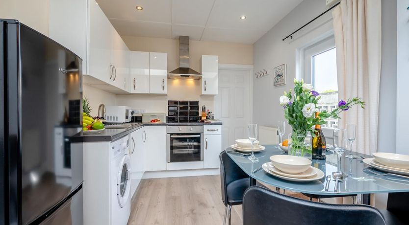 Photo of 2 Bed in Padstow