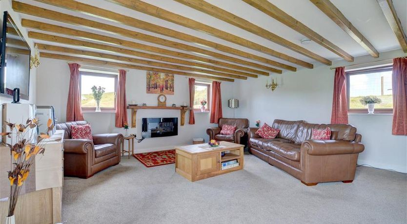 Photo of 2 Bed in Whitby