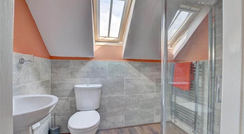 Photo of 2 Bed in Whitby