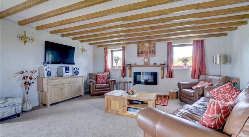 Photo of 2 Bed in Whitby