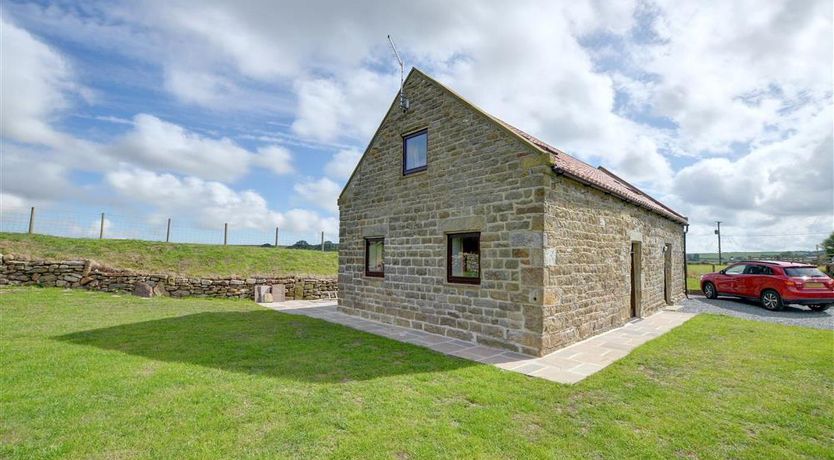 Photo of 2 Bed in Whitby