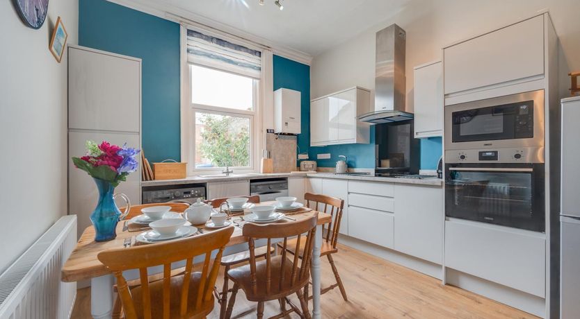 Photo of 3 Bed in Whitby