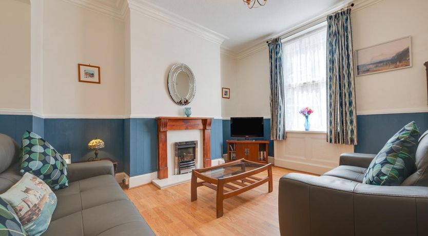 Photo of 3 Bed in Whitby