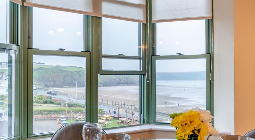 Photo of 2 Bed in Broad Haven