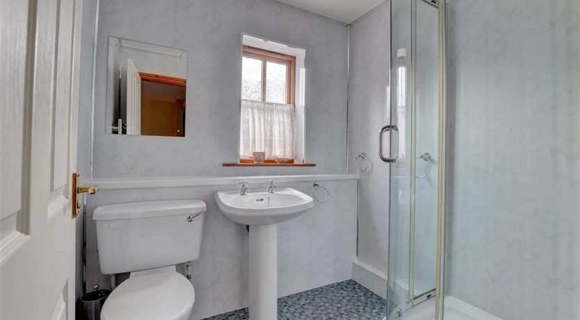 Photo of 2 Bed in Whitby