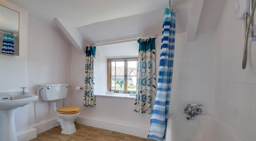 Photo of 2 Bed in Bideford