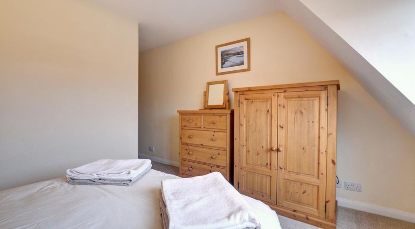 Photo of 3 Bed in Whitby