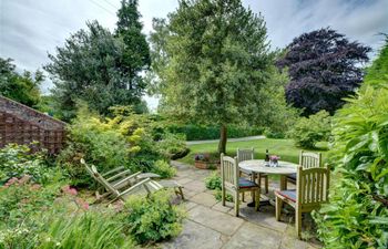 2 Bed in Sandwich Holiday Home