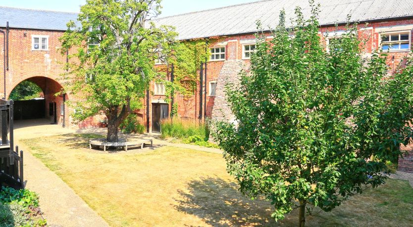 Photo of 2 Bed in Snape