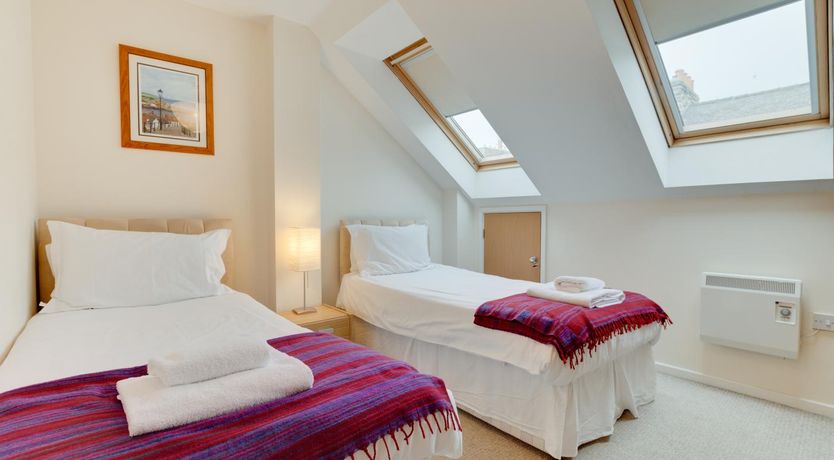 Photo of 3 Bed in Whitby