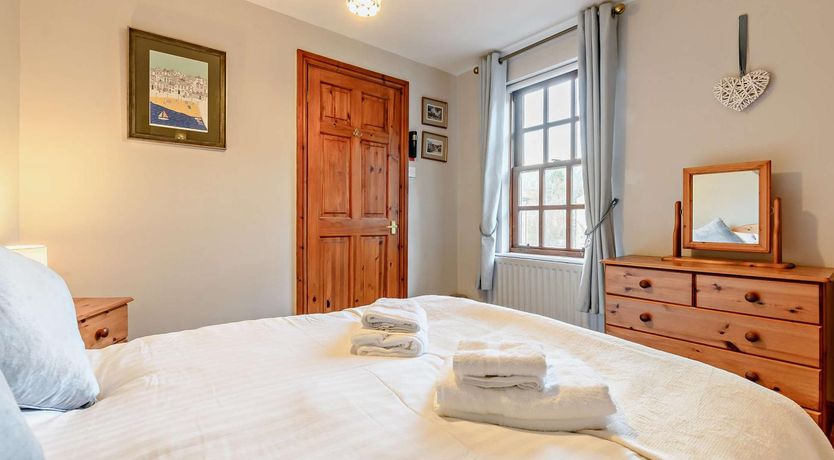 Photo of 2 Bed in Whitby