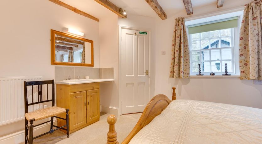 Photo of 2 Bed in Whitby