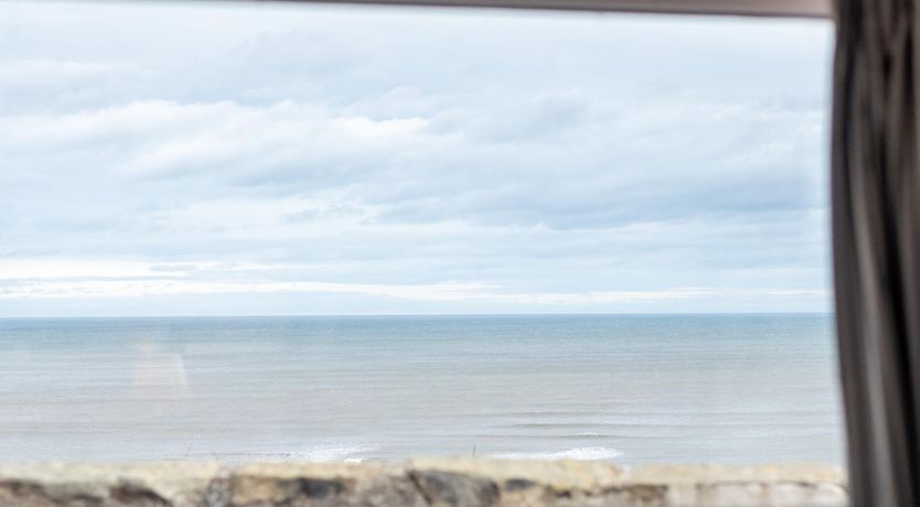 Photo of 2 Bed in Whitby