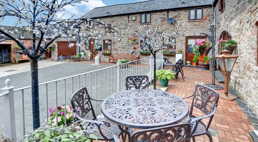 Photo of 1 Bed in Abergele